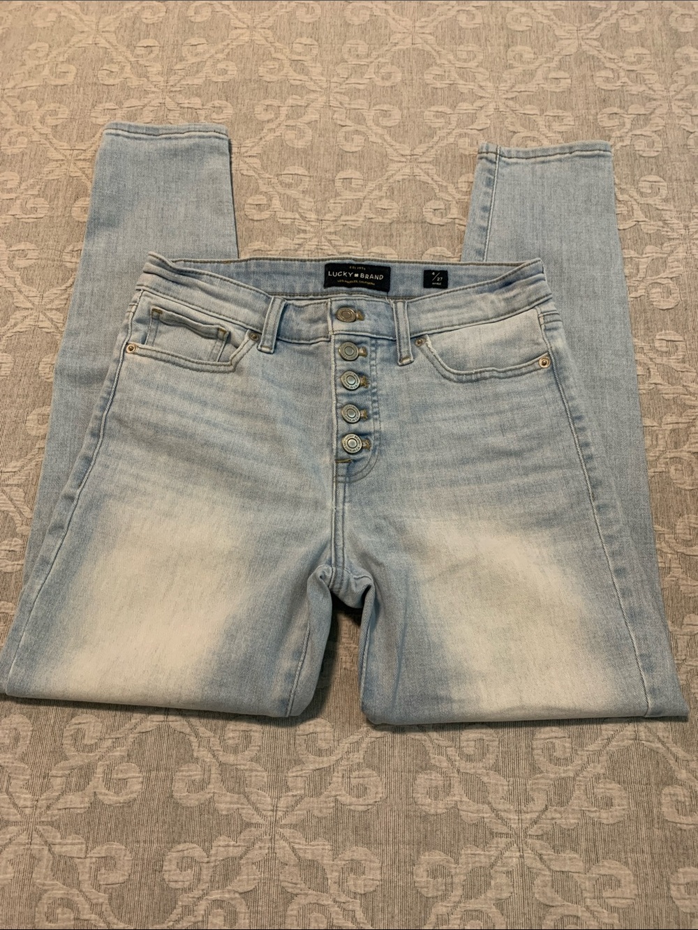 Lucky Brand Light Blue Ava Ankle Skinny Jeans with Button-Fly (Size 4/27)